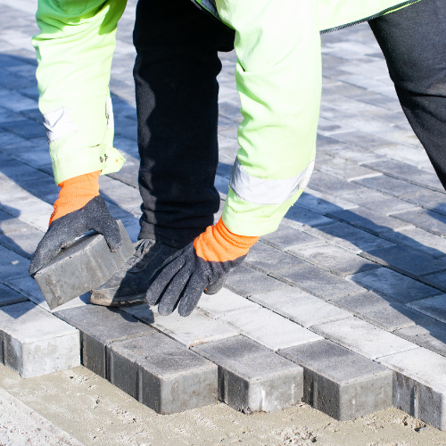 pavers laying maintenance